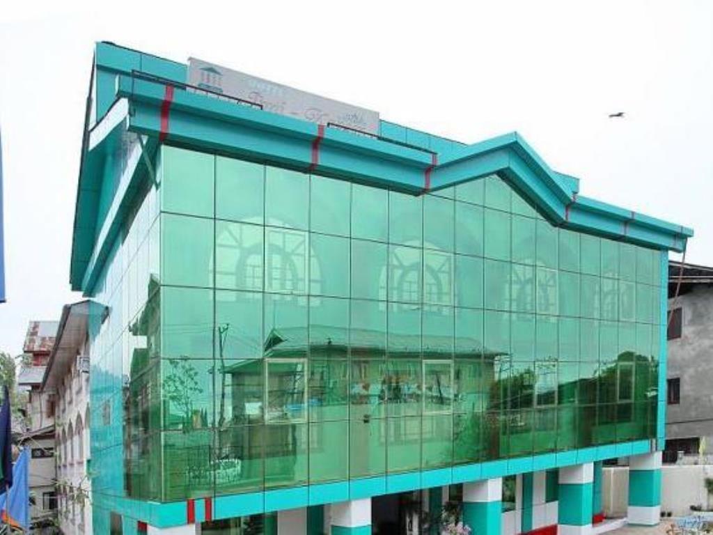 Hotel Ibni Kabeer Srīnagar 外观 照片