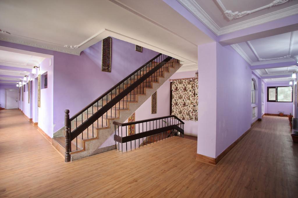 Hotel Ibni Kabeer Srīnagar 外观 照片